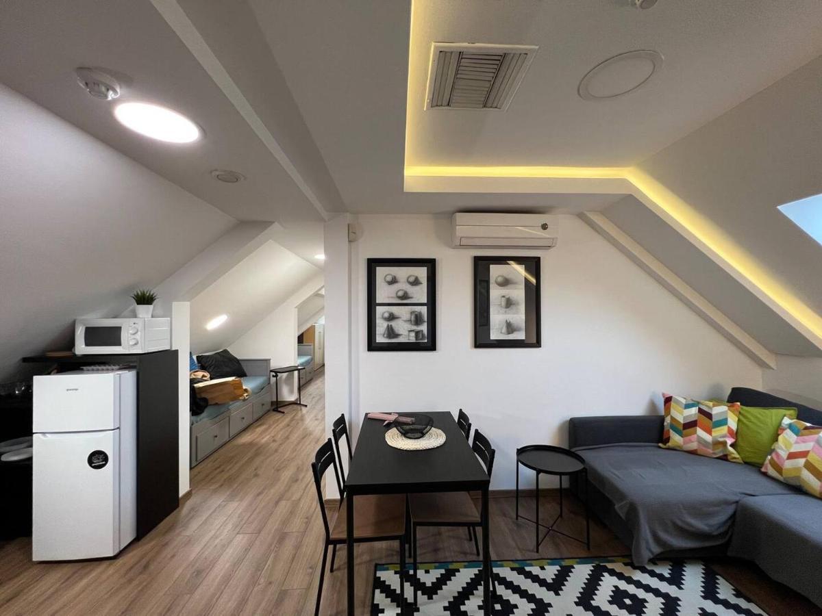 Main Square Apartment Белград Екстериор снимка